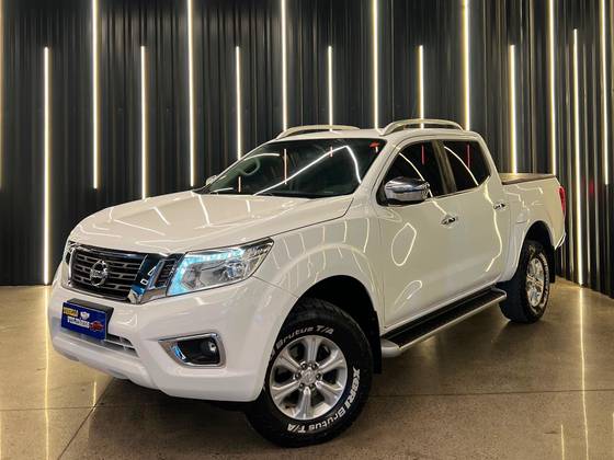 NISSAN FRONTIER 2.3 16V TURBO DIESEL LE CD 4X4 AUTOMÁTICO NISSAN FRONTIER 2.3 16V TURBO DIESEL LE CD 4X4 AUTOMÁTICO